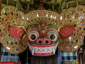 Tari Barong Batubulan
