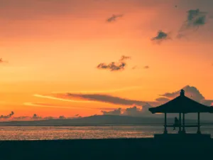 Berburu Sunrise di Pantai Sanur
