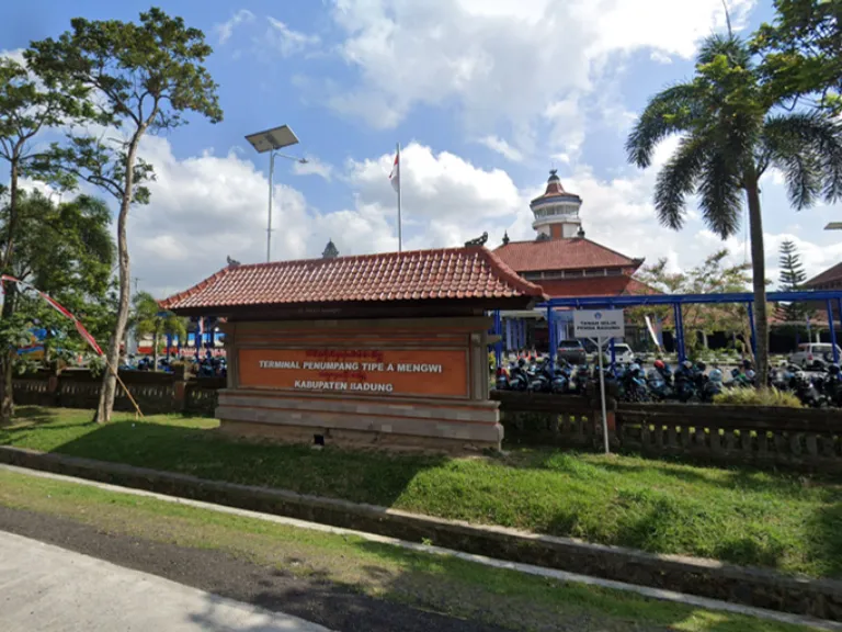 Transportasi Terminal Mengwi ke Kuta