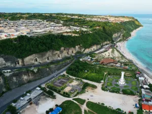 Pantai Pandawa