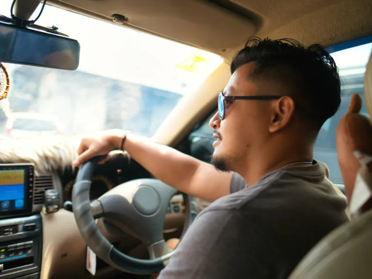 Rental Mobil di Seminyak Bali