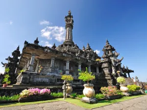 Monumen Bajra Sandhi Renon