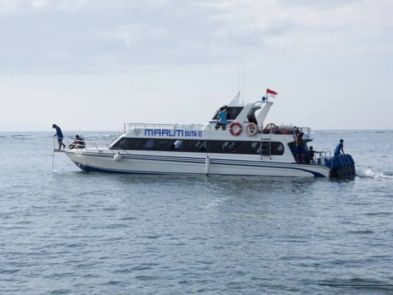 Berapa Biaya Penyeberangan ke Nusa Penida