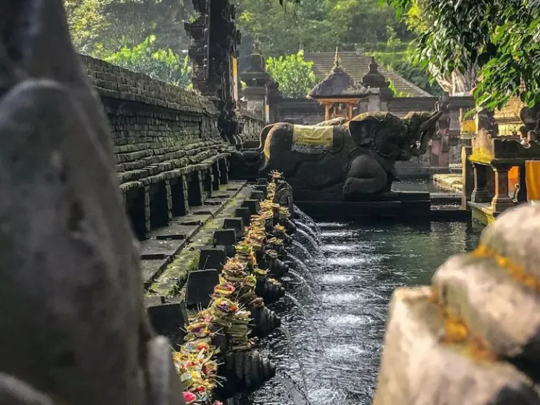 Berapa Tiket Masuk ke Pura Tirta Empul