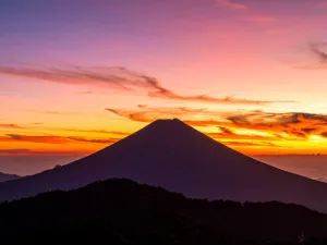 Tempat Camping View Gunung di Bali