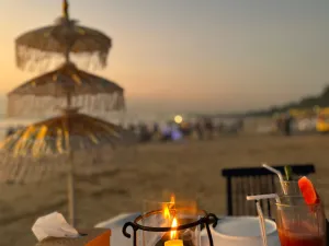 5 Rekomendasi Tempat Sunset Dinner di Jimbaran