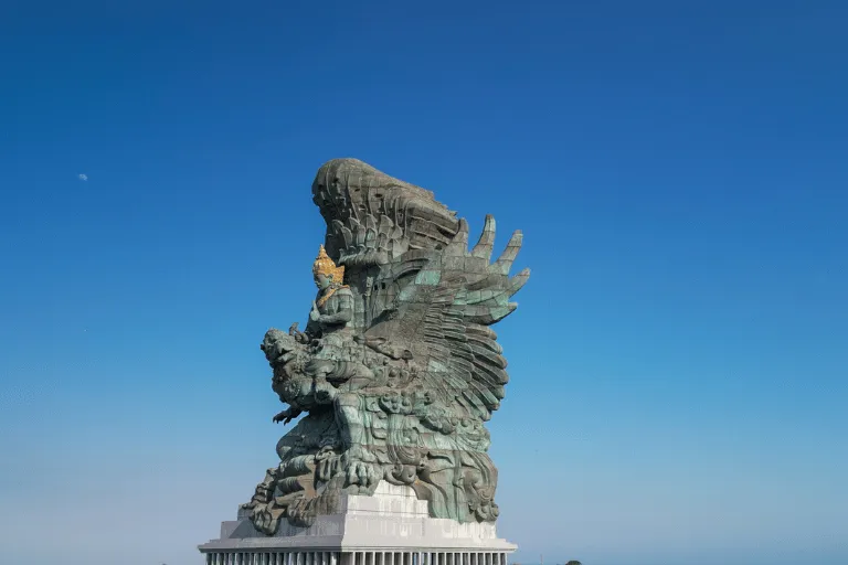 Paket Tour GWK Uluwatu